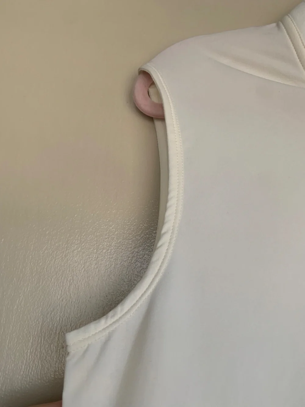 Tracksmith Ivory Beige 1/2 Zip Vest Harbor Shell Top Sz.S Running Athletic Shirt - Picture 2 of 16